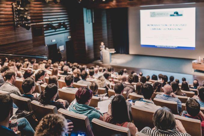 organiser une conférence